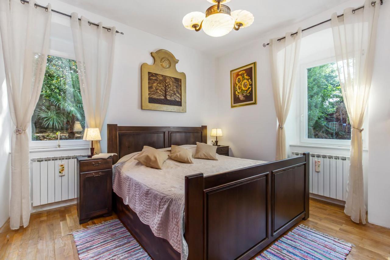 Carolina Apartment *